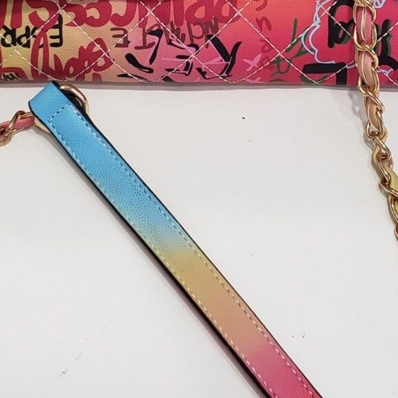 Colorful Graffiti Quilted Shoulder Purse / Satchel, Approx. 12 x 7 x 5 - Picture 4 of 10